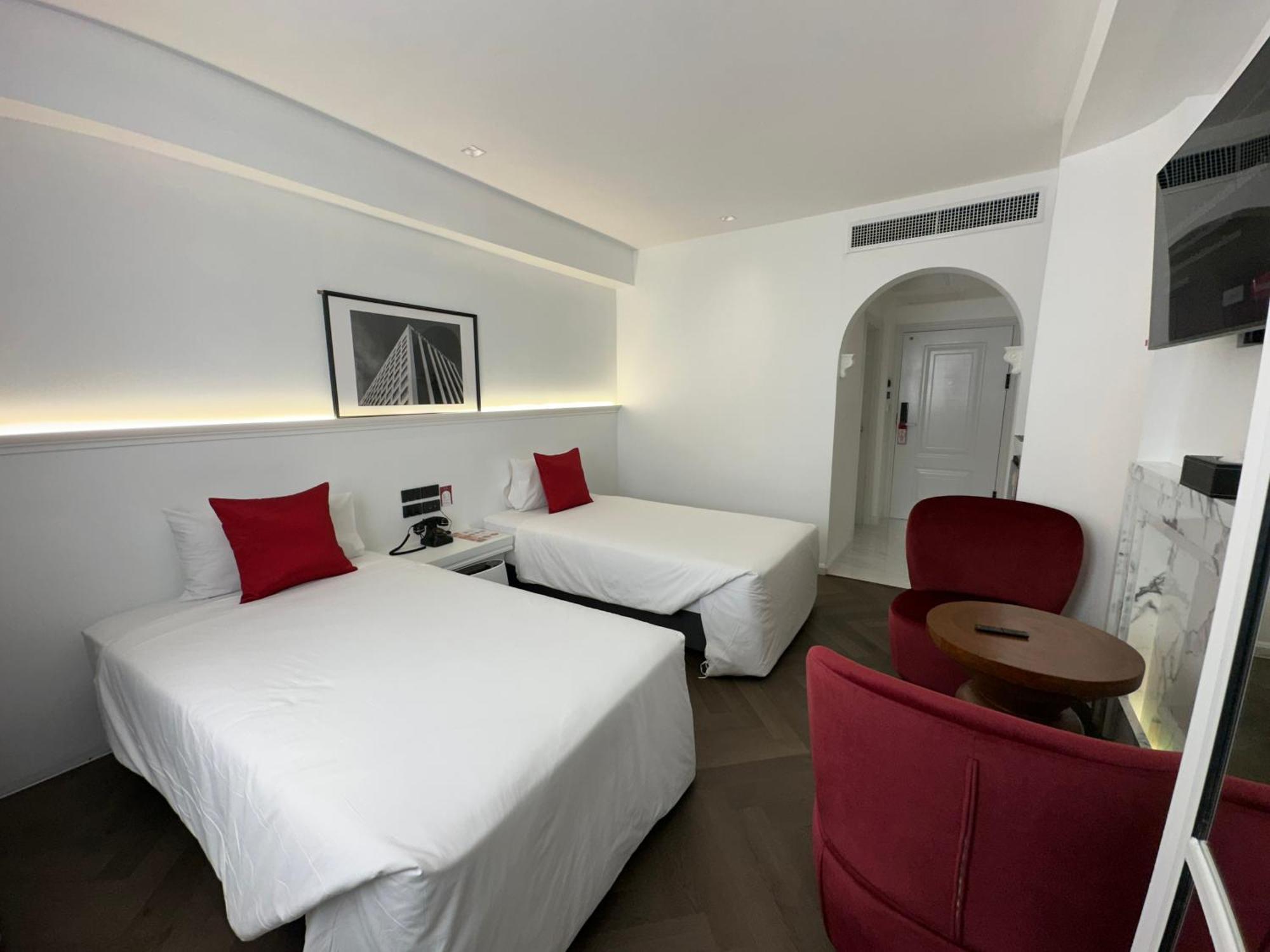 Elizabeth Hotel Bangkok Zewnętrze zdjęcie