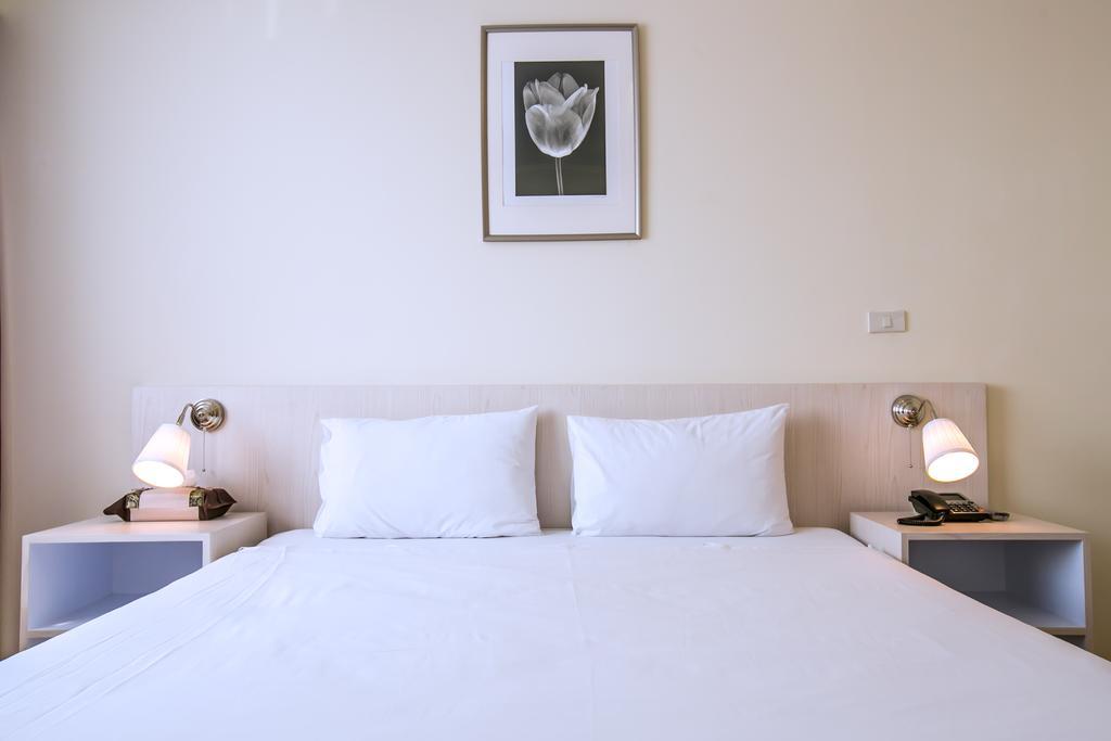 Elizabeth Hotel Bangkok Zewnętrze zdjęcie